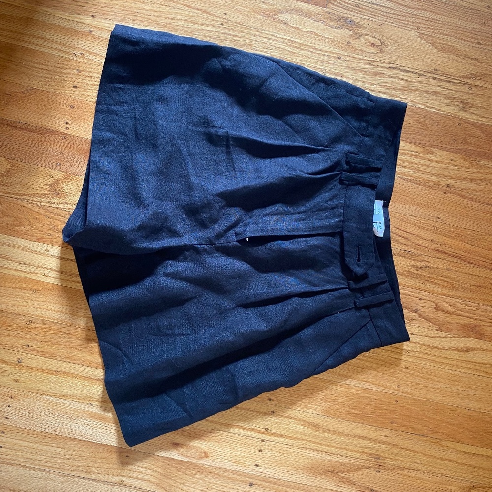 & other stories linen shorts size 4